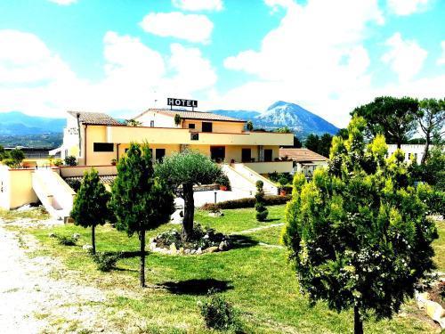 Hotel Vittoria Bénévent Extérieur photo